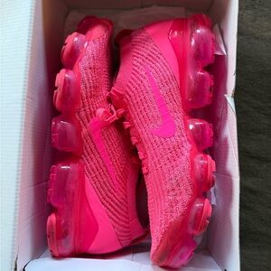 Women's Nike Air Vapormax Flyknit 3 "Hyper Pink"